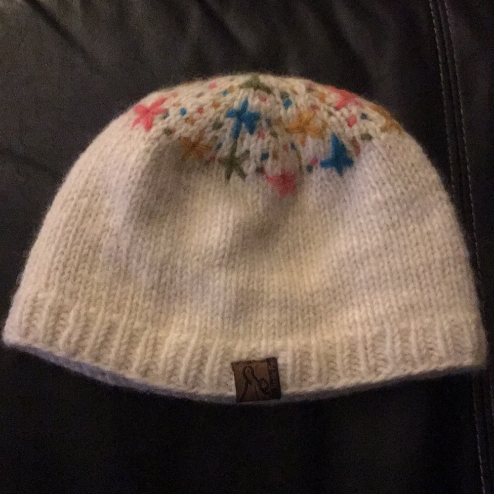 Turtle Fur Women’s Winter Wool Hat